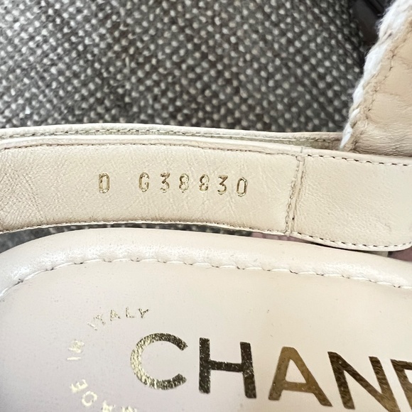 Chanel 2022 Interlocking CC Gladiator Sandals BRAND NEW - Picture 7 of 10